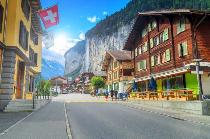 Suiza: Becas Para Maestría en Diversos Temas IMD College
